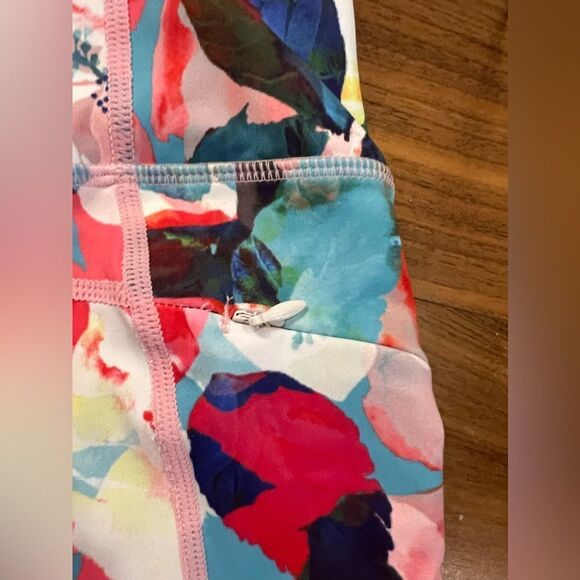 Zyia floral active leggings women’s size 8 to 10 - Picture 10 of 12
